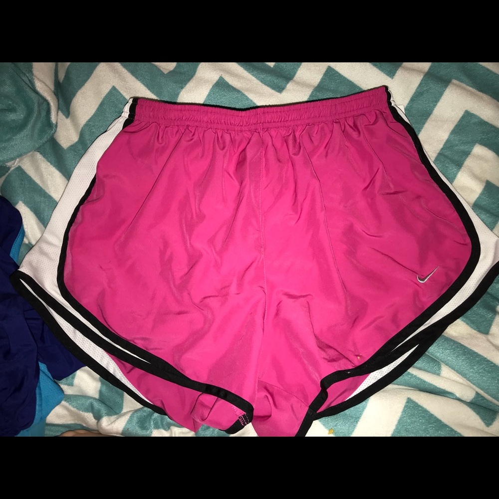 Pink Nike shorts size Large